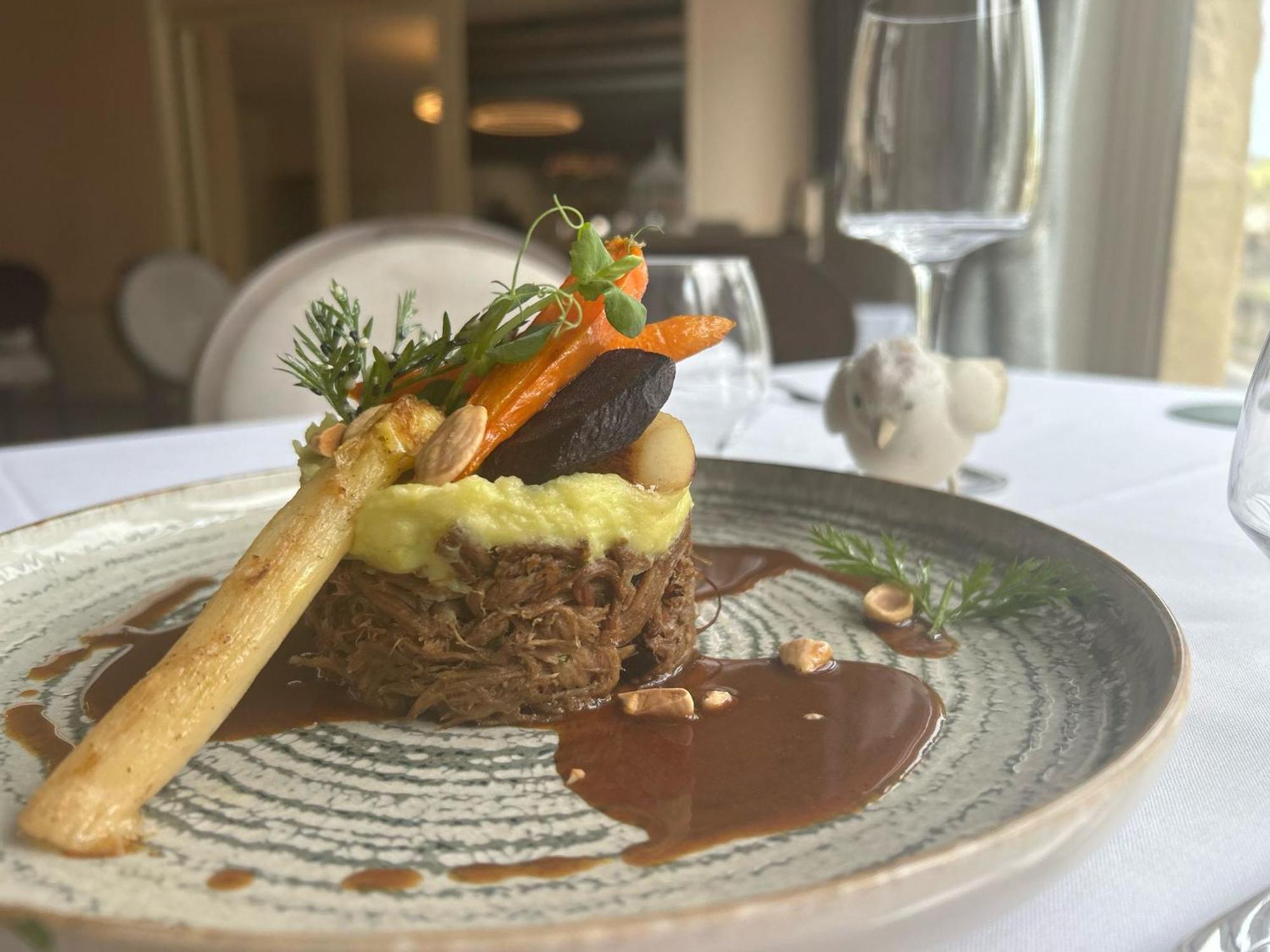 Le Victor Hugo - Hotel Et Restaurant - Logis Hotels Saint-Cere Luaran gambar