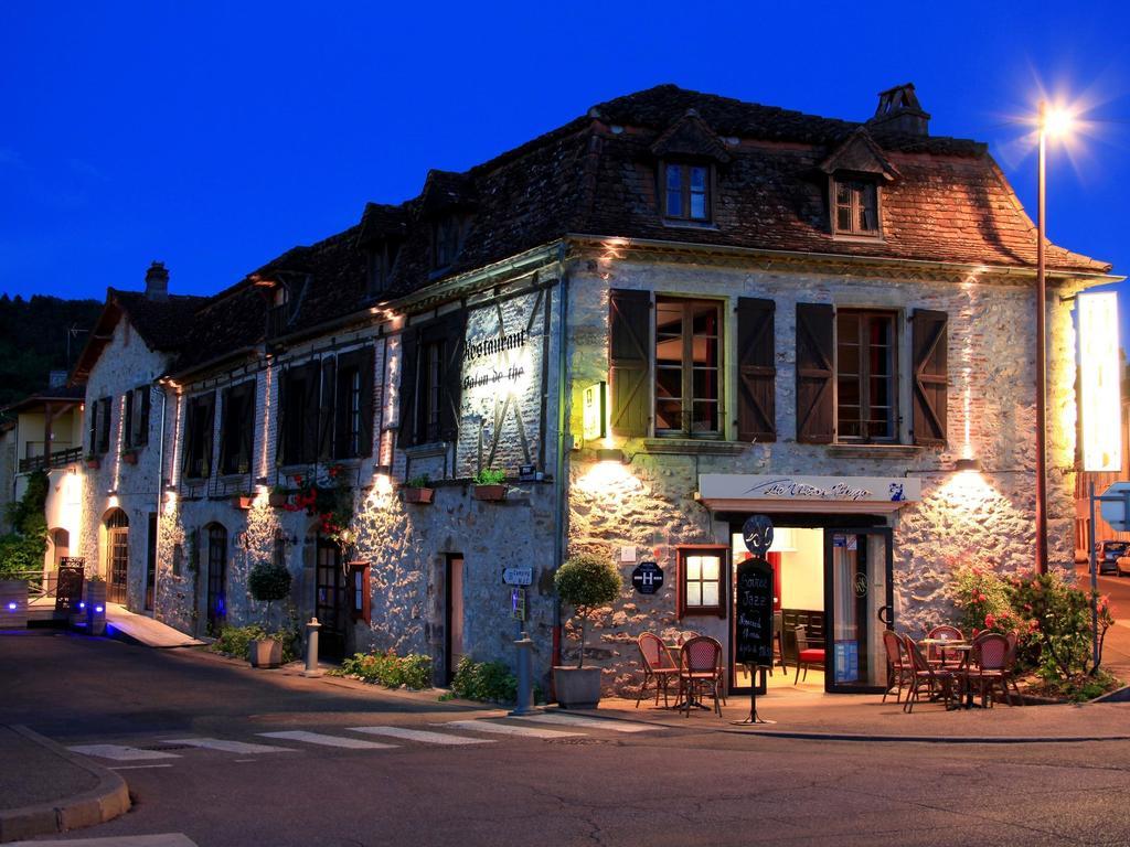 Le Victor Hugo - Hotel Et Restaurant - Logis Hotels Saint-Cere Luaran gambar